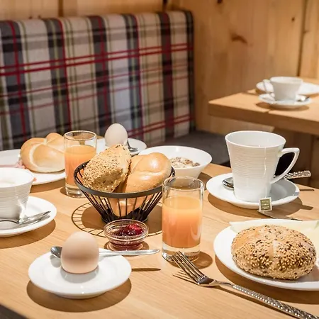 Διαμέρισμα Garni Enzian Ζόλντεν