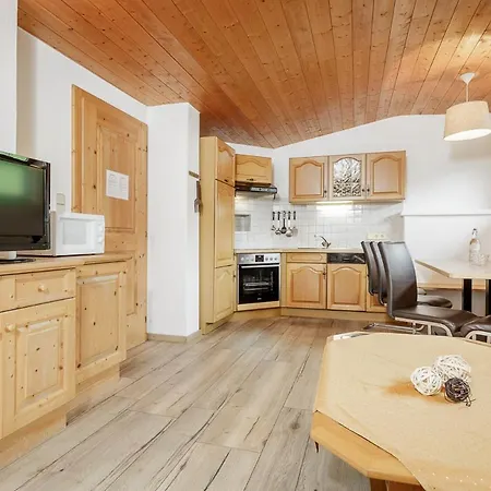 Garni Enzian * Ζόλντεν